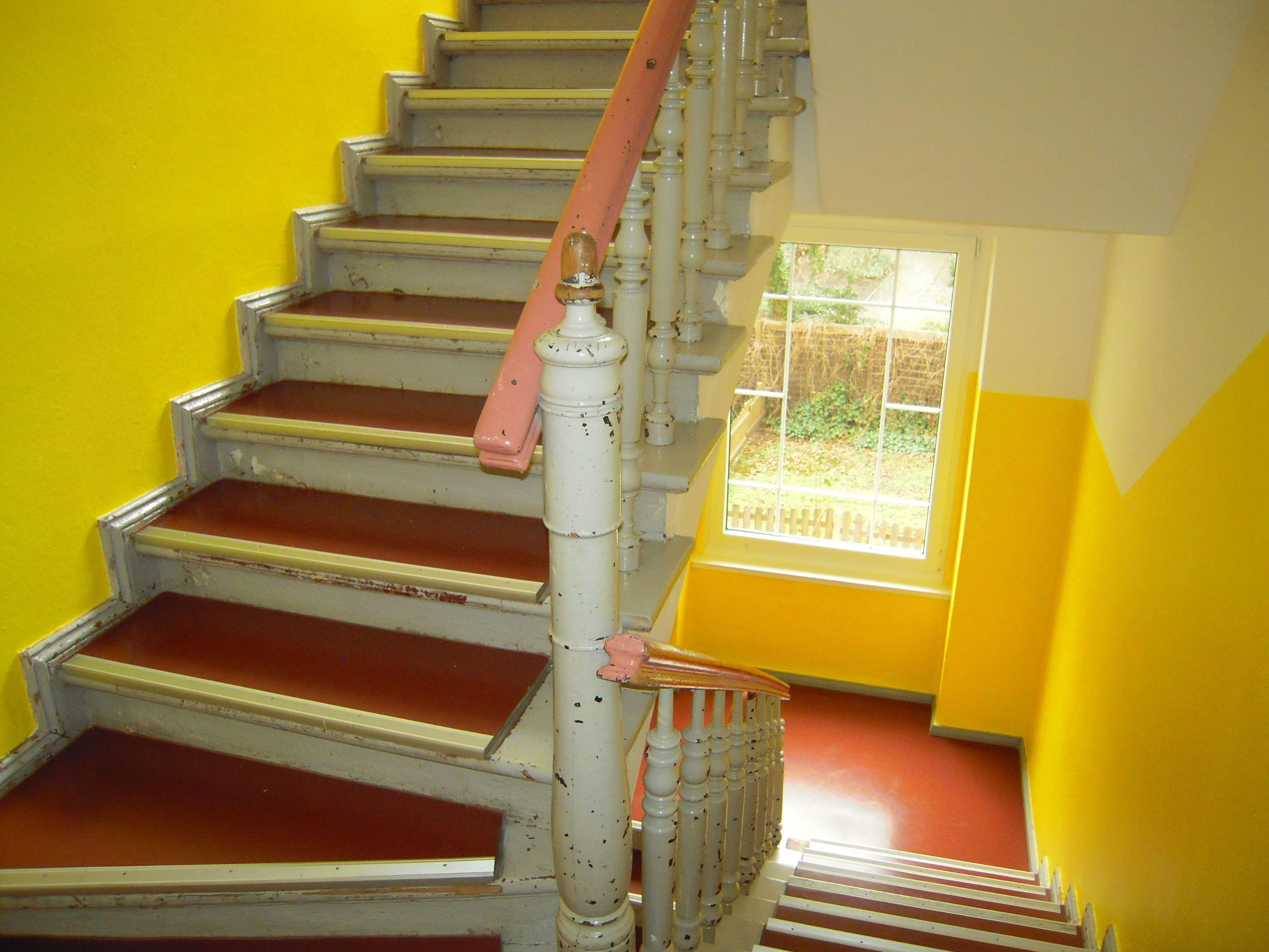 Happy Go Lucky Hotel + Hostel — Zdjęcia 1